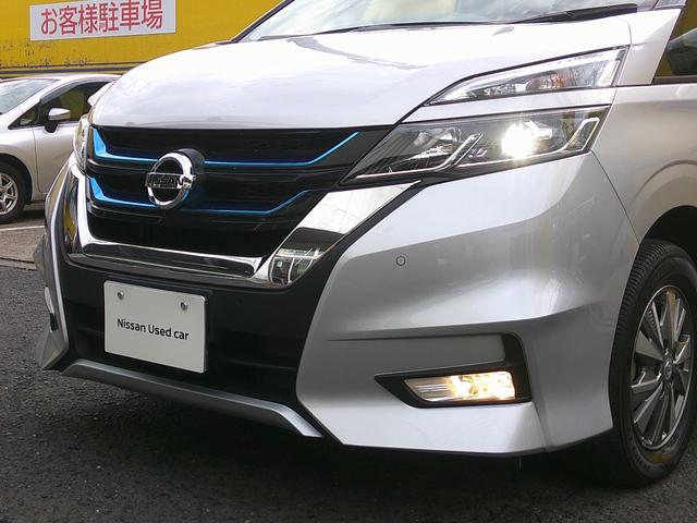 セレナ e-パワー ハイウェイスターV 純正ナビ 両側電動スライドドア アラウンドモニター ETC 純正ドラレコ パーキングアシスト エマジェンシーブレーキ 踏み間違い衝突防止アシスト LEDヘッドライト シートヒーター USBソケット(10枚目)