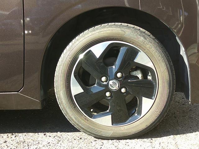 ルークス ハイウェイスター X プロパイロットエディション 純正メモリーナビ アラウンドビューモニター プロパイロット 両側電動スライドドア ドラレコ ETC車載器 衝突軽減ブレーキ 横滑り防止機能 シートヒーター LEDヘッドライト ハイビームアシスト(13枚目)