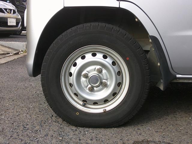 ＮＶ１００クリッパーバン ＤＸ　ハイルーフ　両側スライドドア　マニュアルエアコン　パワーステアリング　３速オートマチック　ＡＭ・ＦＭチューナー　Ｗエアバック（16枚目）
