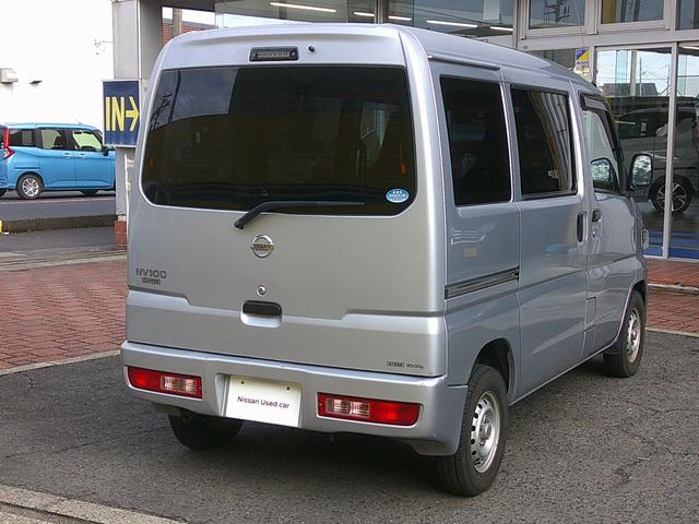 ＮＶ１００クリッパーバン ＤＸ　ハイルーフ　両側スライドドア　マニュアルエアコン　パワーステアリング　３速オートマチック　ＡＭ・ＦＭチューナー　Ｗエアバック（32枚目）