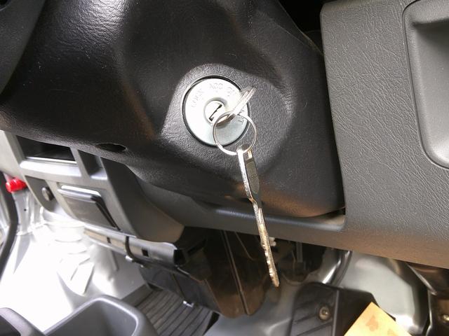 ＮＶ１００クリッパーバン ＤＸ　ハイルーフ　両側スライドドア　マニュアルエアコン　パワーステアリング　３速オートマチック　ＡＭ・ＦＭチューナー　Ｗエアバック（50枚目）