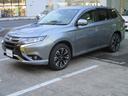 アウトランダーＰＨＥＶ Ｇナビパッケージ　アラウンドビュー　電動Ｒゲート　ハンドルヒーター　フルセグテレビ　後カメラ　ナビＴＶ　ＬＤＷ　ＢＴ接続　禁煙　ドライブレコーダー　オートライト　Ｐシート　前席シートヒーター　４ＷＤ　スマートキー（8枚目）