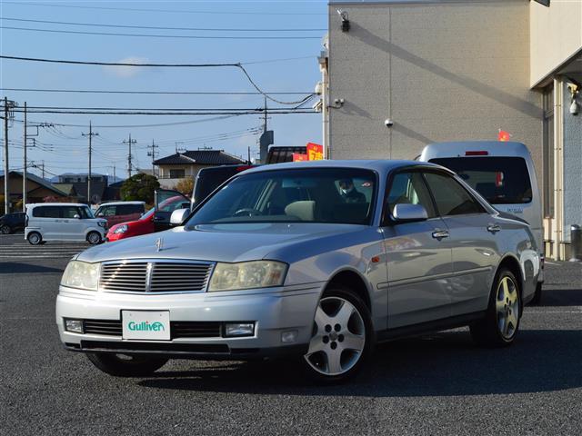 日産 セドリック