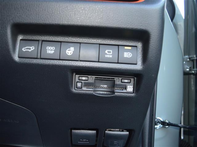 RAV4 アドベンチャー(6枚目)