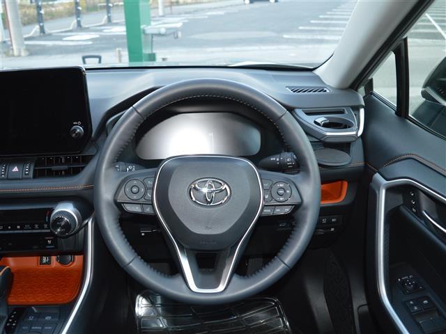 RAV4 アドベンチャー(7枚目)
