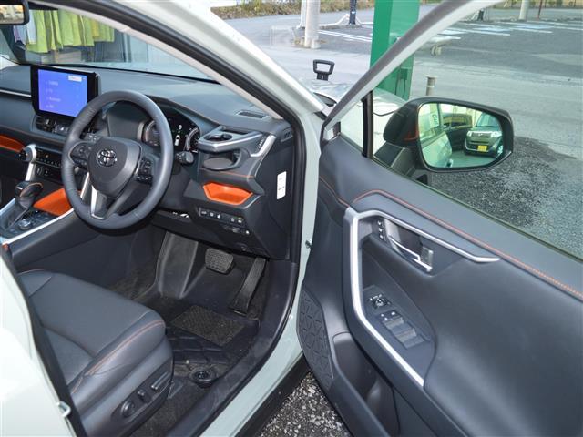RAV4 アドベンチャー(21枚目)