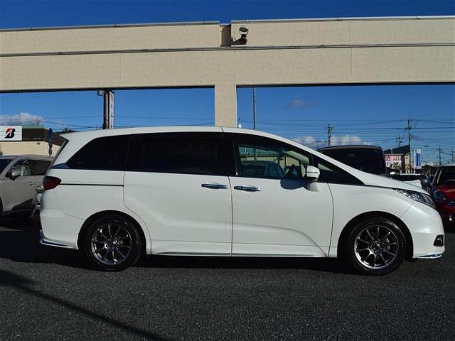 オデッセイ アブソルート（28枚目）