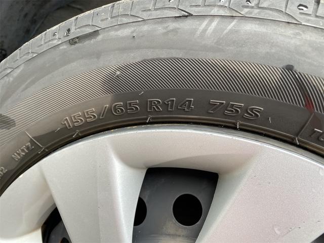 ムーヴ Ｌ　ＳＡ　４ＷＤ　ＥＴＣ　ナビ　ＴＶ　衝突被害軽減システム　キーレスエントリー　アイドリングストップ　電動格納ミラー　ベンチシート　ＣＶＴ　盗難防止システム　ＡＢＳ　ＥＳＣ　衝突安全ボディ　エアコン（32枚目）