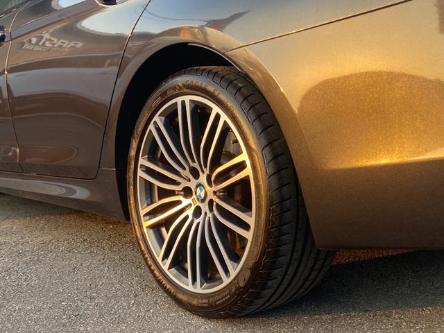 ５シリーズ ５２３ｄ　Ｍスポーツ　ハイラインパッケージ　タッチパネルｉＤｒｉｖｅナビ　１２セグ　全方位カメラ　オイスター革Ｓ　全席Ｓヒーター　ＨａｒｍａｎＫａｒｄｏｎ　インテリセーフＰＫＧ　ＡＣＣ　ＬＣＷ　ＬＤＷ　ＨＵＤ　ＬＥＤオートハイビーム　Ｐトランク（77枚目）