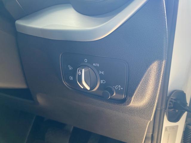 Ｑ２ ３０ＴＦＳＩスポーツ　ヴァーチャルコクピット　バックカメラ　ＭＭＩナビ　Ａｕｄｉドライブセレクト　Ａｕｄｉプレセンス　ＡＣＣ　Ａｕｄｉアクティブレーンアシスト　レインセンサー　前席シートヒーター　アドバンスドキー　ＬＥＤ（32枚目）