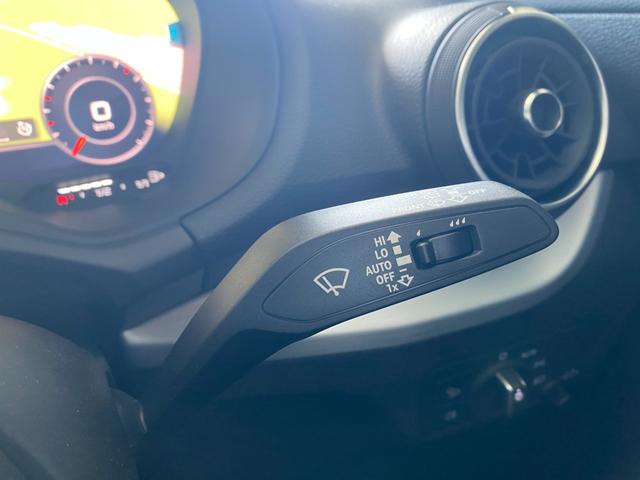 Ｑ２ ３０ＴＦＳＩスポーツ　ヴァーチャルコクピット　バックカメラ　ＭＭＩナビ　Ａｕｄｉドライブセレクト　Ａｕｄｉプレセンス　ＡＣＣ　Ａｕｄｉアクティブレーンアシスト　レインセンサー　前席シートヒーター　アドバンスドキー　ＬＥＤ（35枚目）