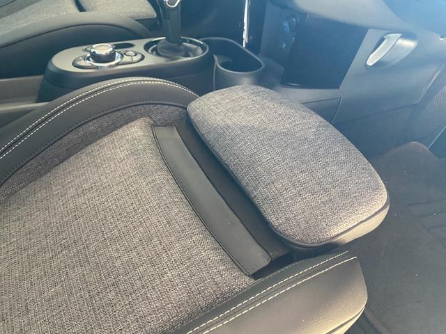 ＭＩＮＩ クーパー　エッセンシャル・トリム　ワンオーナー　ペッパーＰＫＧ　ＨＤＤナビ　Ｂカメラ　フルデジタルメーター　ＡＣＣ　前席Ｓヒーター　アンビエントＬ　ＭＩＮＩカーテシランプ　前後ドラレコ　Ｃアクセス　インテリセーフＰＫＧ　ＬＥＤライト（28枚目）