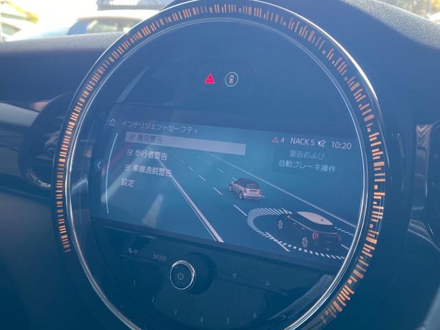 ＭＩＮＩ クーパー　エッセンシャル・トリム　ワンオーナー　ペッパーＰＫＧ　ＨＤＤナビ　Ｂカメラ　フルデジタルメーター　ＡＣＣ　前席Ｓヒーター　アンビエントＬ　ＭＩＮＩカーテシランプ　前後ドラレコ　Ｃアクセス　インテリセーフＰＫＧ　ＬＥＤライト（42枚目）