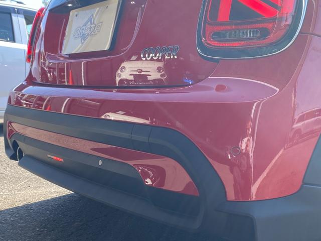 ＭＩＮＩ クーパー　エッセンシャル・トリム　ワンオーナー　ペッパーＰＫＧ　ＨＤＤナビ　Ｂカメラ　フルデジタルメーター　ＡＣＣ　前席Ｓヒーター　アンビエントＬ　ＭＩＮＩカーテシランプ　前後ドラレコ　Ｃアクセス　インテリセーフＰＫＧ　ＬＥＤライト（67枚目）