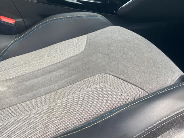 ２０８ ＧＴ　純正ＯＰナビ　パノラマＬ　１２セグ　Ｂカメラ　ＡｐｐｌｅＣａｒＰｌａｙ　ＡｎｄｒｏｉｄＡｕｔｏ　ドライブＭ　ＬＥＤオートライト　ＥＴＣ　パドルＳ　インテリＨビーム　アンビエンスＬ　Ａセーフティブレーキ（26枚目）