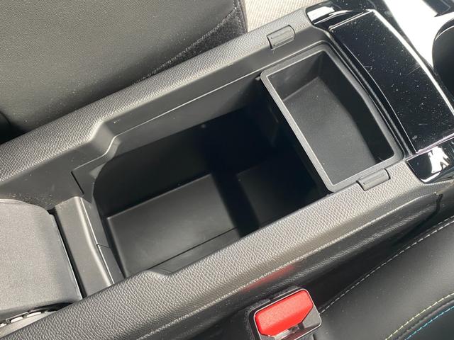 ２０８ ＧＴ　純正ＯＰナビ　パノラマＬ　１２セグ　Ｂカメラ　ＡｐｐｌｅＣａｒＰｌａｙ　ＡｎｄｒｏｉｄＡｕｔｏ　ドライブＭ　ＬＥＤオートライト　ＥＴＣ　パドルＳ　インテリＨビーム　アンビエンスＬ　Ａセーフティブレーキ（63枚目）