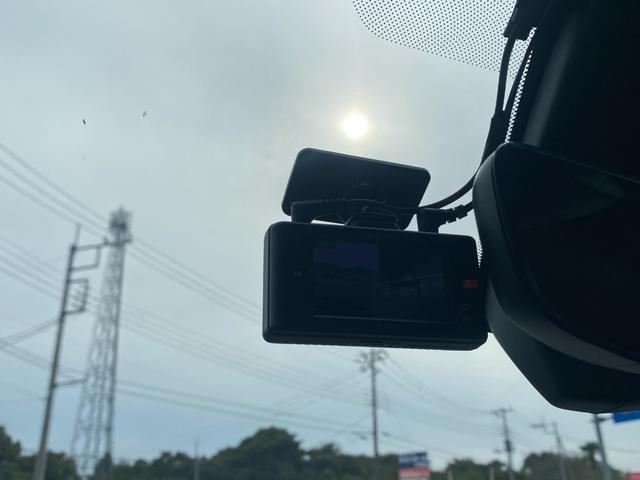 ２０８ ＧＴ　純正ＯＰナビ　パノラマＬ　１２セグ　Ｂカメラ　ＡｐｐｌｅＣａｒＰｌａｙ　ＡｎｄｒｏｉｄＡｕｔｏ　ドライブＭ　ＬＥＤオートライト　ＥＴＣ　パドルＳ　インテリＨビーム　アンビエンスＬ　Ａセーフティブレーキ（65枚目）