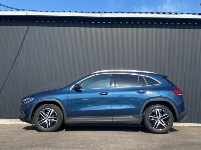 ＧＬＡクラス ＧＬＡ２００ｄ　４マチック　ワンオーナー　レザーエクスクルーシブＰＫＧ　アドバンスドＰＫＧ　ナビゲーションＰＫＧ　ＭＢＵＸ　１２セグＴＶ　ＨＵＤ　３６０°カメラ　黒革シート　Ｐトランク　Ｄセレクト　アンビエントライト　Ｗチャージ（5枚目）