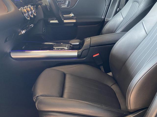 ＧＬＡクラス ＧＬＡ２００ｄ　４マチック　ワンオーナー　レザーエクスクルーシブＰＫＧ　アドバンスドＰＫＧ　ナビゲーションＰＫＧ　ＭＢＵＸ　１２セグＴＶ　ＨＵＤ　３６０°カメラ　黒革シート　Ｐトランク　Ｄセレクト　アンビエントライト　Ｗチャージ（11枚目）