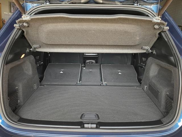 ＧＬＡクラス ＧＬＡ２００ｄ　４マチック　ワンオーナー　レザーエクスクルーシブＰＫＧ　アドバンスドＰＫＧ　ナビゲーションＰＫＧ　ＭＢＵＸ　１２セグＴＶ　ＨＵＤ　３６０°カメラ　黒革シート　Ｐトランク　Ｄセレクト　アンビエントライト　Ｗチャージ（27枚目）