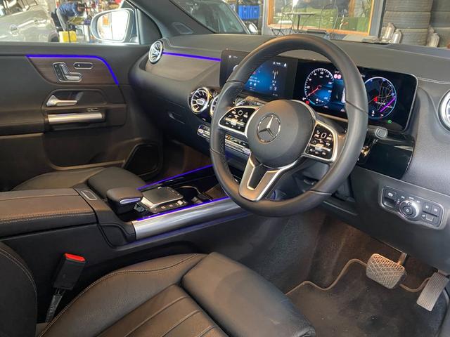 ＧＬＡクラス ＧＬＡ２００ｄ　４マチック　ワンオーナー　レザーエクスクルーシブＰＫＧ　アドバンスドＰＫＧ　ナビゲーションＰＫＧ　ＭＢＵＸ　１２セグＴＶ　ＨＵＤ　３６０°カメラ　黒革シート　Ｐトランク　Ｄセレクト　アンビエントライト　Ｗチャージ（31枚目）