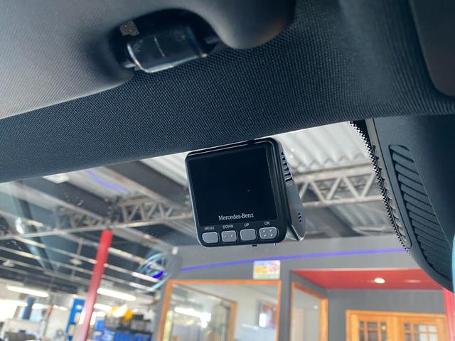 ＧＬＡクラス ＧＬＡ２００ｄ　４マチック　ワンオーナー　レザーエクスクルーシブＰＫＧ　アドバンスドＰＫＧ　ナビゲーションＰＫＧ　ＭＢＵＸ　１２セグＴＶ　ＨＵＤ　３６０°カメラ　黒革シート　Ｐトランク　Ｄセレクト　アンビエントライト　Ｗチャージ（65枚目）