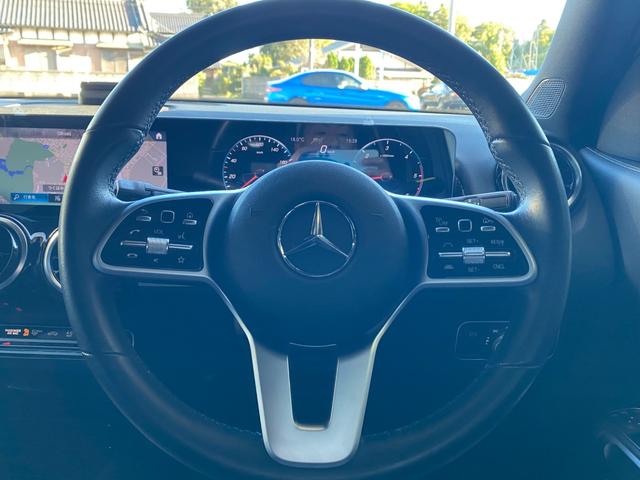 ＧＬＢ ＧＬＢ２００ｄ　ＭＢＵＸ　３６０°カメ　パノラマＳＲ　Ｍｅｒｃｅｄｅｓ－ｍｅ　ＡｐｐｌｅＣａｒＰｌａｙ　ＡｎｄｒｏｉｄＡｕｔｏ　ＬＫＡ　Ａブレーキアシスト　ＬＣＡ　ＢＳＡ　ＡＣＣ　Ｄセレクト　Ｗチャージ　前後Ｄレコ（38枚目）