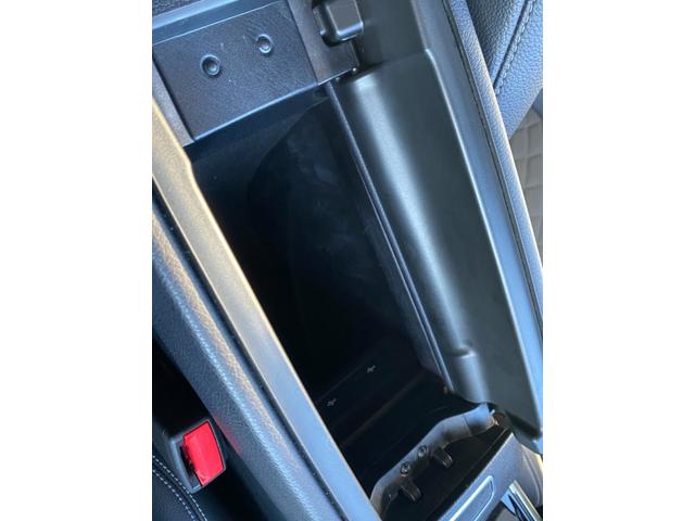 ＧＬＢ ＧＬＢ２００ｄ　ＭＢＵＸ　３６０°カメ　パノラマＳＲ　Ｍｅｒｃｅｄｅｓ－ｍｅ　ＡｐｐｌｅＣａｒＰｌａｙ　ＡｎｄｒｏｉｄＡｕｔｏ　ＬＫＡ　Ａブレーキアシスト　ＬＣＡ　ＢＳＡ　ＡＣＣ　Ｄセレクト　Ｗチャージ　前後Ｄレコ（54枚目）