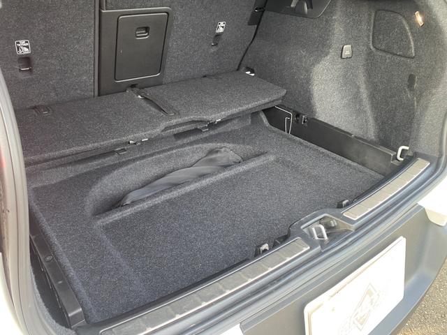 ＸＣ４０ Ｂ４　ＡＷＤ　インスクリプション　ＨＤＤナビ　３６０°カメラ　ベージュ本革　ＨａｒｍａｎＫａｒｄｏｎ　ＣａｒＰｌａｙ　インテリセーフ　ＬＫＡ　ＡＣＣ　サイドＡ　ステアヒーター　クリスタルシフトノブ　Ｗチャージ　前後ドラレコ　ＣＴＡ（27枚目）