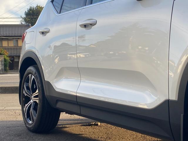 ＸＣ４０ Ｂ４　ＡＷＤ　インスクリプション　ＨＤＤナビ　３６０°カメラ　ベージュ本革　ＨａｒｍａｎＫａｒｄｏｎ　ＣａｒＰｌａｙ　インテリセーフ　ＬＫＡ　ＡＣＣ　サイドＡ　ステアヒーター　クリスタルシフトノブ　Ｗチャージ　前後ドラレコ　ＣＴＡ（66枚目）