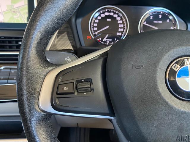 ２シリーズ ２１８ｄアクティブツアラー　ラグジュアリー　後期モデル　タッチパネルｉＤｒｉｖｅナビ　バックカメラ　オイスター革シート　前席シートヒーター　レインセンサー　インテリセーフＰＫＧ　アンビエントライト　パワーバックドア　フットオープナー　前後Ｄレコ（36枚目）