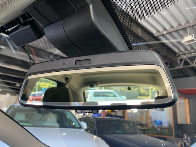 ２シリーズ ２１８ｄアクティブツアラー　ラグジュアリー　後期モデル　タッチパネルｉＤｒｉｖｅナビ　バックカメラ　オイスター革シート　前席シートヒーター　レインセンサー　インテリセーフＰＫＧ　アンビエントライト　パワーバックドア　フットオープナー　前後Ｄレコ（57枚目）