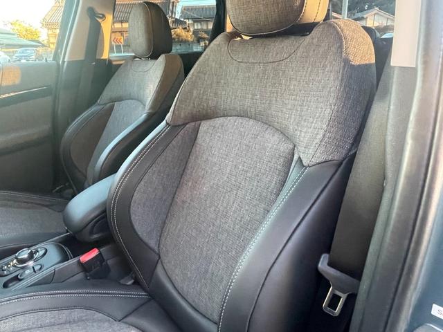 ＭＩＮＩ クーパーＤクロスオーバプレミアム＋Ｐエセンシルトリム　ワンオーナー　デジタルメーター　ＨＤＤナビ　社外フルセグ　Ｂカメラ　ディスプレイＬ　ＡＣＣ　ＬＥＤオートライト　ＳＰＯＲＴ　ＧＲＥＥＮモード　前席Ｓヒーター　前後ドラレコ　アンビエントＬ　Ｃアクセス（12枚目）