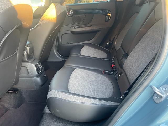 ＭＩＮＩ クーパーＤクロスオーバプレミアム＋Ｐエセンシルトリム　ワンオーナー　デジタルメーター　ＨＤＤナビ　社外フルセグ　Ｂカメラ　ディスプレイＬ　ＡＣＣ　ＬＥＤオートライト　ＳＰＯＲＴ　ＧＲＥＥＮモード　前席Ｓヒーター　前後ドラレコ　アンビエントＬ　Ｃアクセス（17枚目）