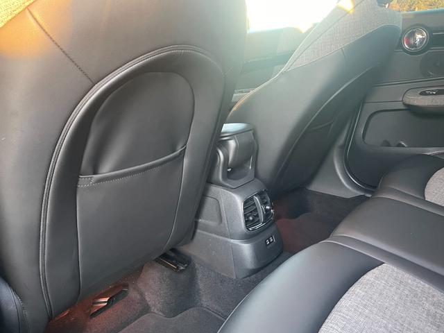 ＭＩＮＩ クーパーＤクロスオーバプレミアム＋Ｐエセンシルトリム　ワンオーナー　デジタルメーター　ＨＤＤナビ　社外フルセグ　Ｂカメラ　ディスプレイＬ　ＡＣＣ　ＬＥＤオートライト　ＳＰＯＲＴ　ＧＲＥＥＮモード　前席Ｓヒーター　前後ドラレコ　アンビエントＬ　Ｃアクセス（21枚目）