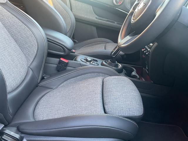 ＭＩＮＩ クーパーＤクロスオーバプレミアム＋Ｐエセンシルトリム　ワンオーナー　デジタルメーター　ＨＤＤナビ　社外フルセグ　Ｂカメラ　ディスプレイＬ　ＡＣＣ　ＬＥＤオートライト　ＳＰＯＲＴ　ＧＲＥＥＮモード　前席Ｓヒーター　前後ドラレコ　アンビエントＬ　Ｃアクセス（29枚目）