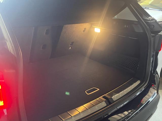 Ｘ１ ｘＤｒｉｖｅ　１８ｄ　ｘライン　ワンオーナー　アドバンスドアクティブセーフティＰＫＧ　ＡＣＣ　前席シートヒーター　ＨＵＤ　タッチパネルｉＤｒｉｖｅナビ　バックカメラ　インテリセーフティＰＫＧ　衝突警告　レインセンサー　ＨＤＣ　ＬＥＤ（21枚目）