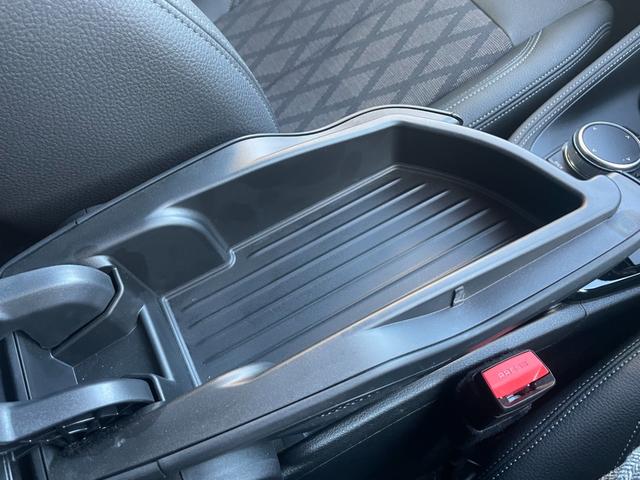 Ｘ１ ｘＤｒｉｖｅ　１８ｄ　ｘライン　ワンオーナー　アドバンスドアクティブセーフティＰＫＧ　ＡＣＣ　前席シートヒーター　ＨＵＤ　タッチパネルｉＤｒｉｖｅナビ　バックカメラ　インテリセーフティＰＫＧ　衝突警告　レインセンサー　ＨＤＣ　ＬＥＤ（52枚目）