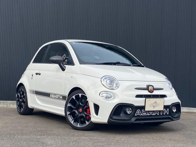 アバルト５９５ コンペティツィオーネ　Ｕ－Ｃｏｎｎｅｃｔ　ＣａｒＰｌａｙ　Ｓａｂｅｌｔ茶半革シート　社外エアクリ　レコードモンツァＭ　Ｂｒｅｍｂｏ赤キャリパー　キーシリンダーイルミ　前後Ｄレコ　社外セキュリティ　ＡＢＡＲＴＨサイドデカール（4枚目）