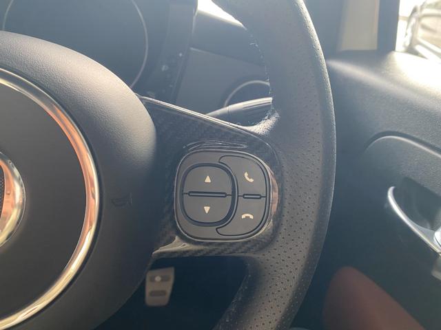 アバルト５９５ コンペティツィオーネ　Ｕ－Ｃｏｎｎｅｃｔ　ＣａｒＰｌａｙ　Ｓａｂｅｌｔ茶半革シート　社外エアクリ　レコードモンツァＭ　Ｂｒｅｍｂｏ赤キャリパー　キーシリンダーイルミ　前後Ｄレコ　社外セキュリティ　ＡＢＡＲＴＨサイドデカール（35枚目）