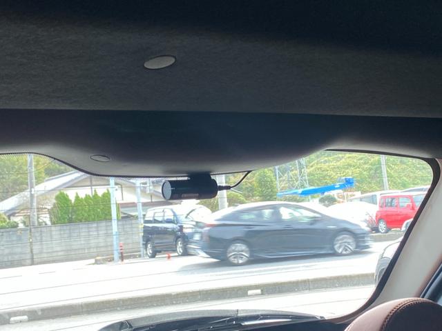 アバルト５９５ コンペティツィオーネ　Ｕ－Ｃｏｎｎｅｃｔ　ＣａｒＰｌａｙ　Ｓａｂｅｌｔ茶半革シート　社外エアクリ　レコードモンツァＭ　Ｂｒｅｍｂｏ赤キャリパー　キーシリンダーイルミ　前後Ｄレコ　社外セキュリティ　ＡＢＡＲＴＨサイドデカール（42枚目）