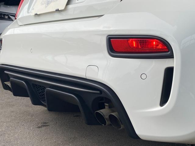 アバルト５９５ コンペティツィオーネ　Ｕ－Ｃｏｎｎｅｃｔ　ＣａｒＰｌａｙ　Ｓａｂｅｌｔ茶半革シート　社外エアクリ　レコードモンツァＭ　Ｂｒｅｍｂｏ赤キャリパー　キーシリンダーイルミ　前後Ｄレコ　社外セキュリティ　ＡＢＡＲＴＨサイドデカール（67枚目）