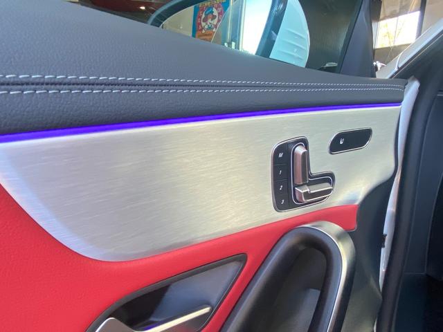 ＣＬＡクラス ＣＬＡ２００ｄ　ＡＭＧレザーエクスクルーシブパッケジ　ワンオーナー　ＭＢＵＸ　１２セグ　レザーエクスクルーシブＰＫＧ　赤黒革シート　前席Ｍ付Ｐシート　前席Ｓヒーター　Ｂカメラ　Ｄセレクト　前後ドラレコ　ＡＬＫＡ　ＬＣＡ　Ａブレーキアシスト　ＢＳＡ　ＡＣＣ（16枚目）