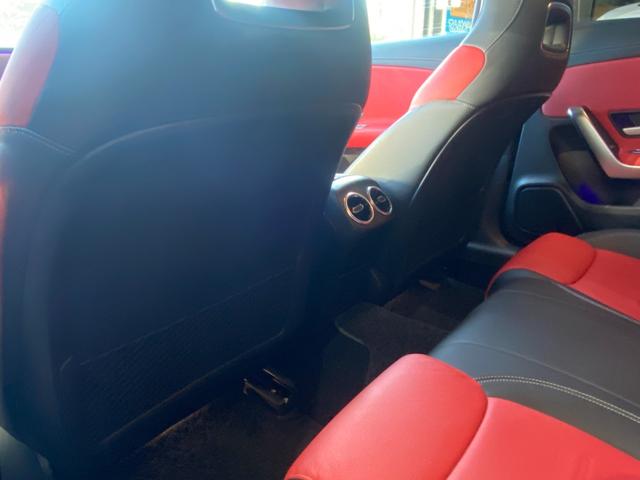 ＣＬＡクラス ＣＬＡ２００ｄ　ＡＭＧレザーエクスクルーシブパッケジ　ワンオーナー　ＭＢＵＸ　１２セグ　レザーエクスクルーシブＰＫＧ　赤黒革シート　前席Ｍ付Ｐシート　前席Ｓヒーター　Ｂカメラ　Ｄセレクト　前後ドラレコ　ＡＬＫＡ　ＬＣＡ　Ａブレーキアシスト　ＢＳＡ　ＡＣＣ（23枚目）