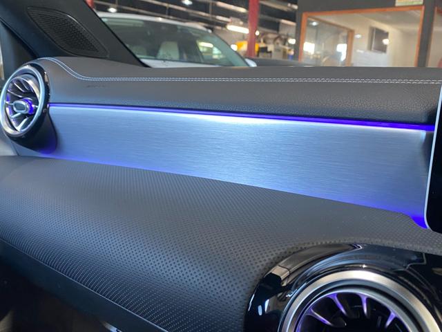 ＣＬＡクラス ＣＬＡ２００ｄ　ＡＭＧレザーエクスクルーシブパッケジ　ワンオーナー　ＭＢＵＸ　１２セグ　レザーエクスクルーシブＰＫＧ　赤黒革シート　前席Ｍ付Ｐシート　前席Ｓヒーター　Ｂカメラ　Ｄセレクト　前後ドラレコ　ＡＬＫＡ　ＬＣＡ　Ａブレーキアシスト　ＢＳＡ　ＡＣＣ（49枚目）