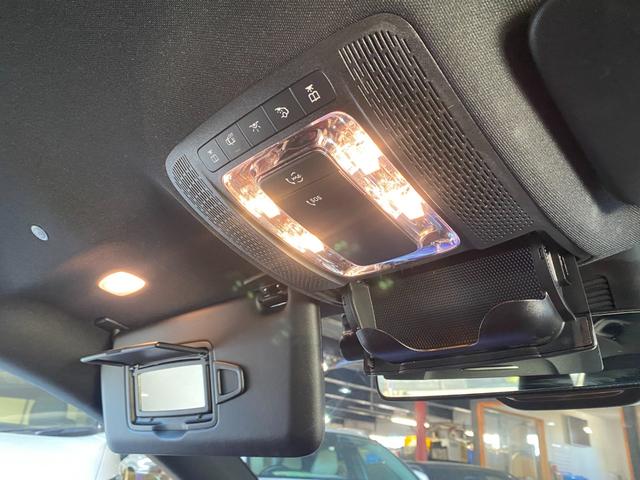 ＣＬＡクラス ＣＬＡ２００ｄ　ＡＭＧレザーエクスクルーシブパッケジ　ワンオーナー　ＭＢＵＸ　１２セグ　レザーエクスクルーシブＰＫＧ　赤黒革シート　前席Ｍ付Ｐシート　前席Ｓヒーター　Ｂカメラ　Ｄセレクト　前後ドラレコ　ＡＬＫＡ　ＬＣＡ　Ａブレーキアシスト　ＢＳＡ　ＡＣＣ（57枚目）