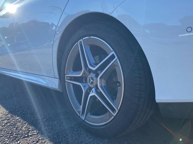 ＣＬＡクラス ＣＬＡ２００ｄ　ＡＭＧレザーエクスクルーシブパッケジ　ワンオーナー　ＭＢＵＸ　１２セグ　レザーエクスクルーシブＰＫＧ　赤黒革シート　前席Ｍ付Ｐシート　前席Ｓヒーター　Ｂカメラ　Ｄセレクト　前後ドラレコ　ＡＬＫＡ　ＬＣＡ　Ａブレーキアシスト　ＢＳＡ　ＡＣＣ（67枚目）