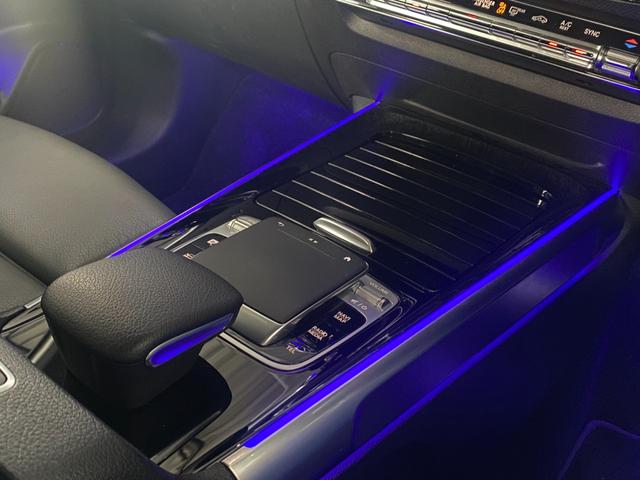 GLB GLB200d AMGレザーエクスクルーシブP パノラマSR Dコクピットディスプレイ 12セグ HUD チタニウムグレー本革 MBUX 360°カメラ Mercedes-me 64色アンビエントL Wチャージ Pバックドア Fオープナー ACC(53枚目)