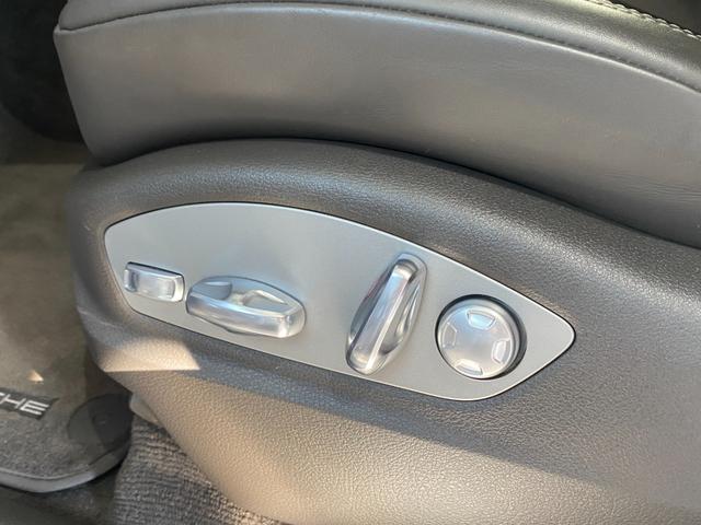 茨城県つくばみらい市に御座いますラスタオートカンパニーで御座います。当店では、輸入車全般の取り扱いをしております。整備工場、板金工場完備、販売後のアフターも当店にお任せください！