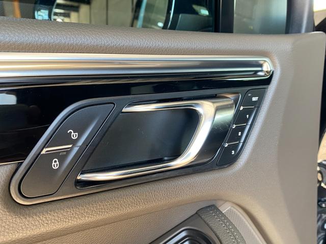 当店では、高年式・低走行車をメインとし販売を行なっております。万が一、ご希望の車両がない場合でも、お客様のご希望車両は、当店のバックオーダーシステムをご利用頂く事も可能です。